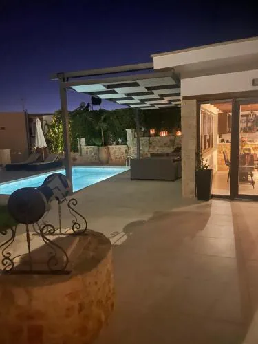 Villa Cisternis
