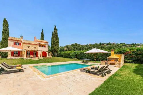 Villa Lithi by Villa Plus