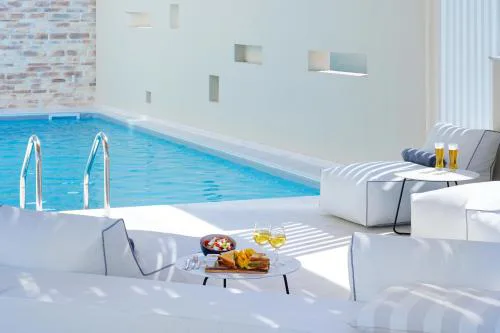 Aelia Villa