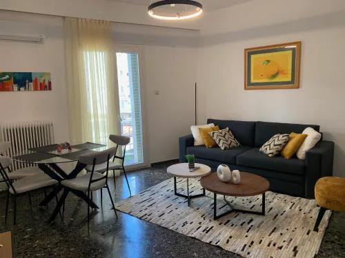 Small appartment near the center