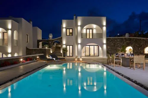 Amor Hideaway Villas by Mr and Mrs White
