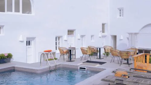 Nomikos Villas