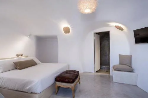 Luxury Santorini Villa Villa Aqua Dream 1 Bedroom Indoor Plunge Pool