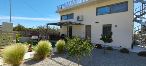 LIVAS Residence