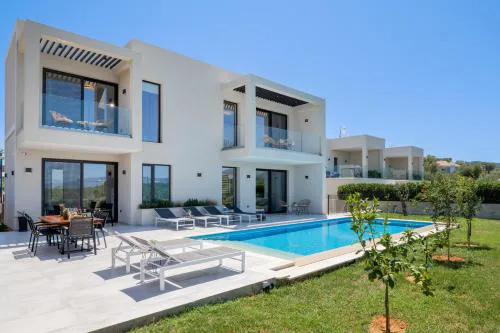 AKEA VILLAS