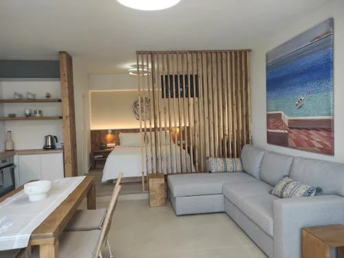 Alkinoi studio suita in South Crete Tsoutsouros
