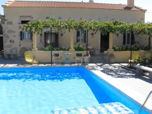 Stathis Villa