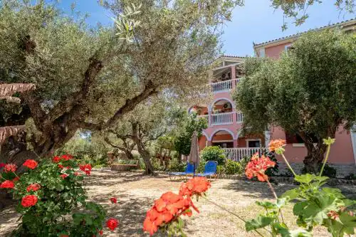 Arazzo Apartments