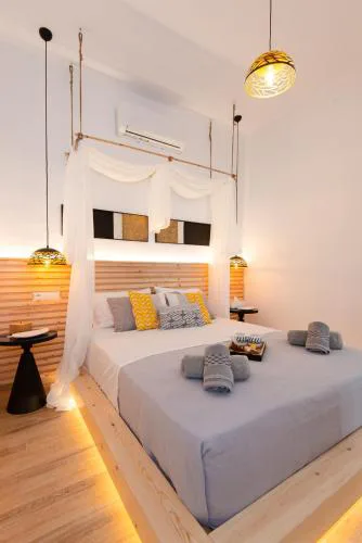Sunset Coast House - WOOD