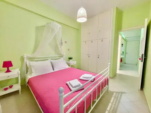 ZEN, Oneiropagida, Aegina