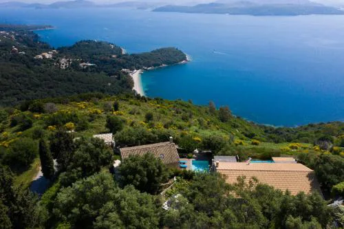 Caragol Point boutique homes