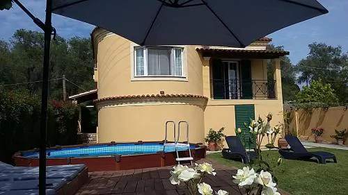 Eleas Gi Villa