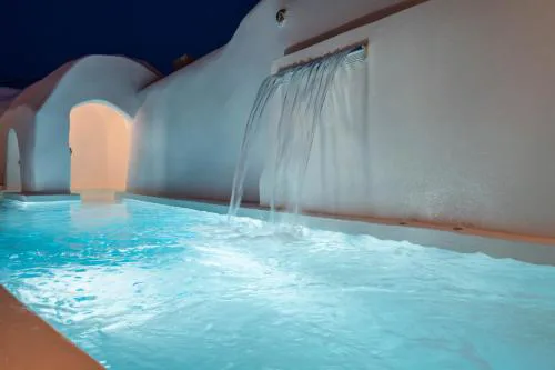 Alme Cave Villas