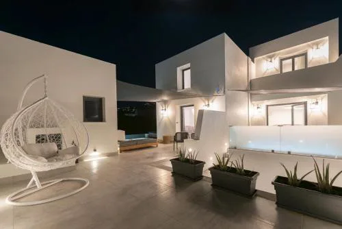 Karat Suites