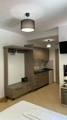 Emerald Suites