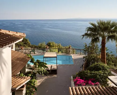 Villa Yiannis - private pool & endless sea view, by ZanteWize