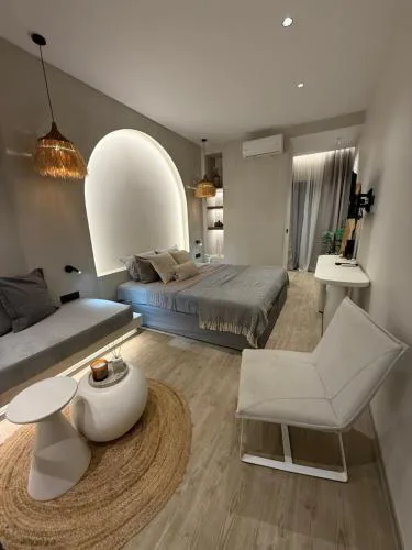 Erasmia Beachside Suites