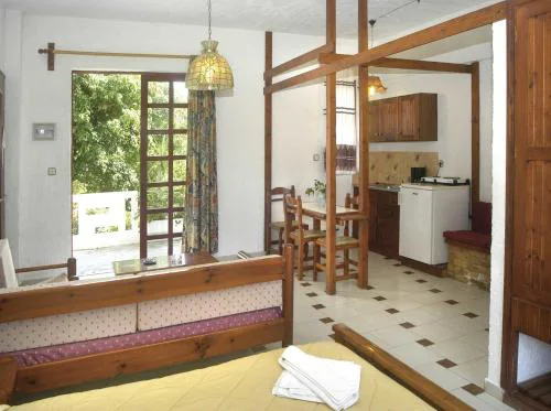 Proimos Apartments