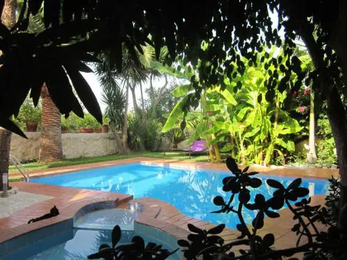 Villa in Giannoudi with Pool and Beach Nearby