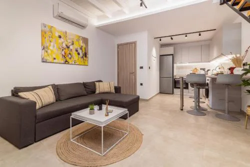 Elena's by the sea maisonette