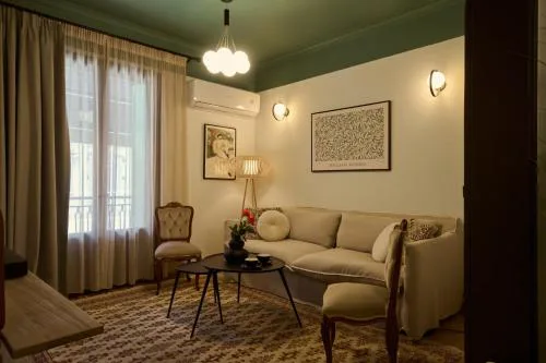 Gin&Tonic first floor Apartment - Center of Zakynthos Town