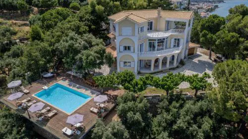 Orizon Seaview Villa with private pool
