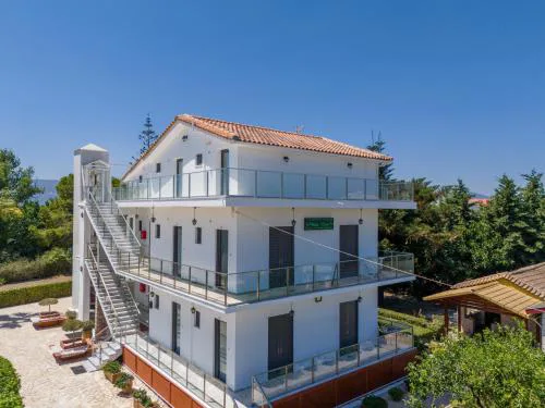 Pettas Apartments