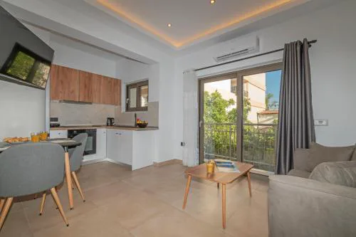Zante Center Suite B