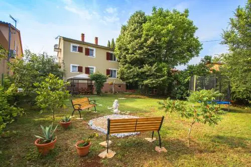 Apartments for families with children Valbandon, Fazana - 11601
