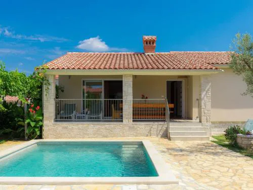 Holiday Home Goldi by Interhome