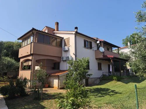 Apartments Iva