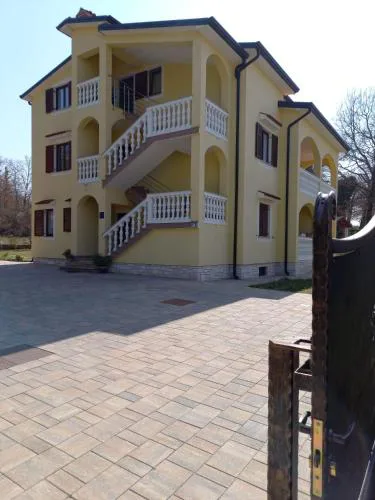 Apartment Smajlovic