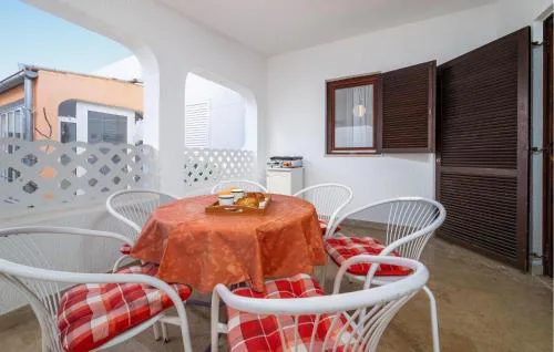 Beautiful Apartment In Barbariga