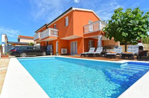 Ferienhaus mit Privatpool für 6 Personen ca 80 qm in Barbariga, Istrien Istrische Riviera
