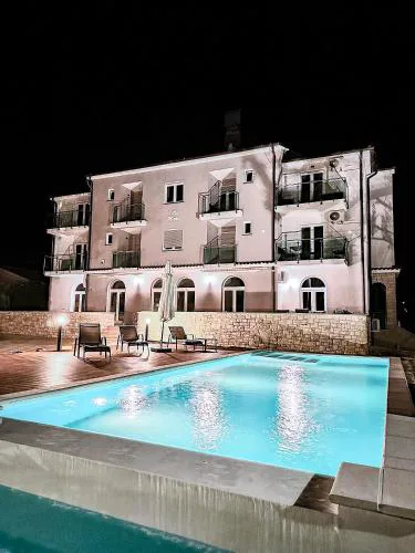 Villa Mirko