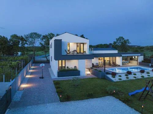 Apartment in Croatia near Scenic Coastline