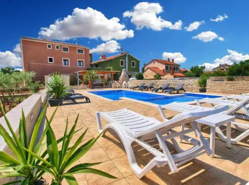 Ferienwohnung für 5 Personen ca 50 qm in Fažana-Surida, Istrien Istrische Riviera