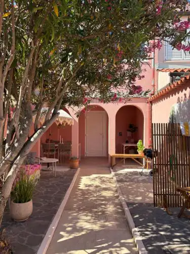 Casa Rosa