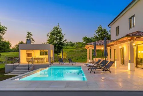 Villa Arboreta by Istrialux