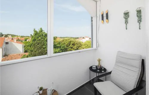 Two-Bedroom Apartment In Cervar Porat