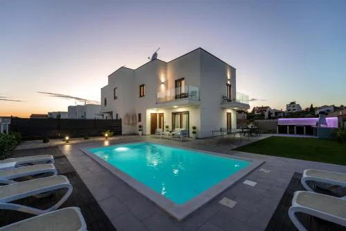 Vila ARIA BLU