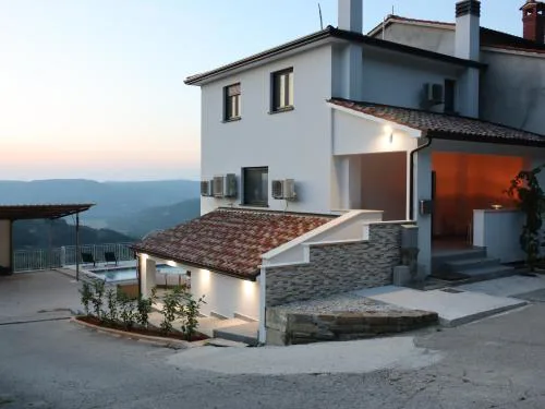 Domus in Monte