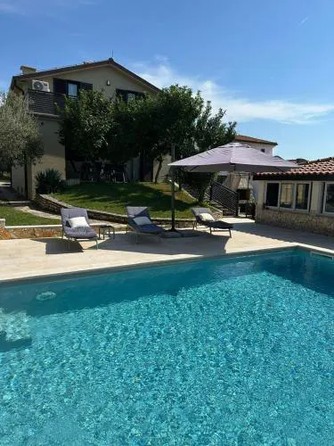 Ferienhaus Marija mit Pool