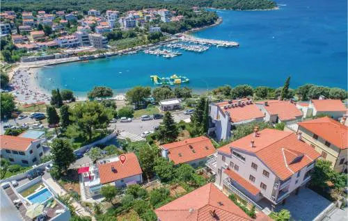 Beautiful Home In Pjescana Uvala