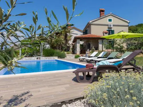 Holiday Home Tonina house by Interhome