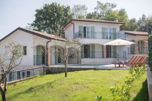 Casa Flavia