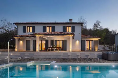 Villa Arman by Villas Holiday