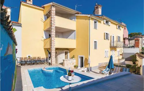 Holiday Home Vodnjan 44 With Outdoor Swimmingpool