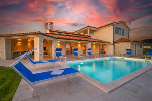 Villa Maria
