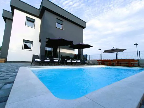 VILLA NIKOLINA - Luxury modern villa & swimming pool